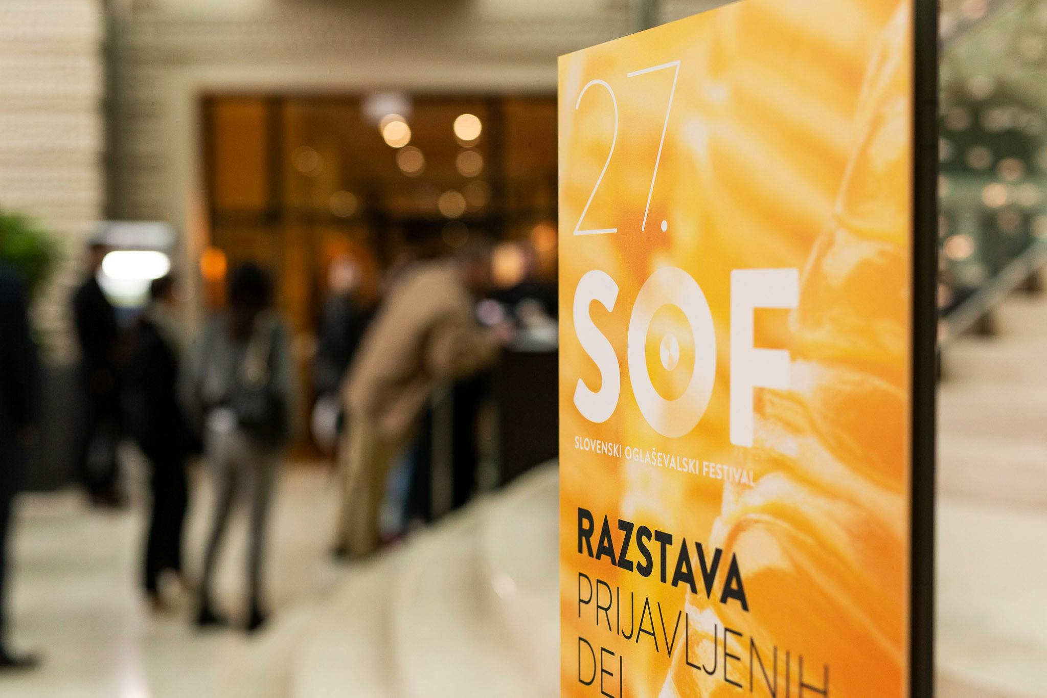 27. Slovenski oglaševalski festival (SOF) je 12. in 13. aprila 2018 z nosilno temo »Slavimo kreat - Paideia---27.SOF-2018-01