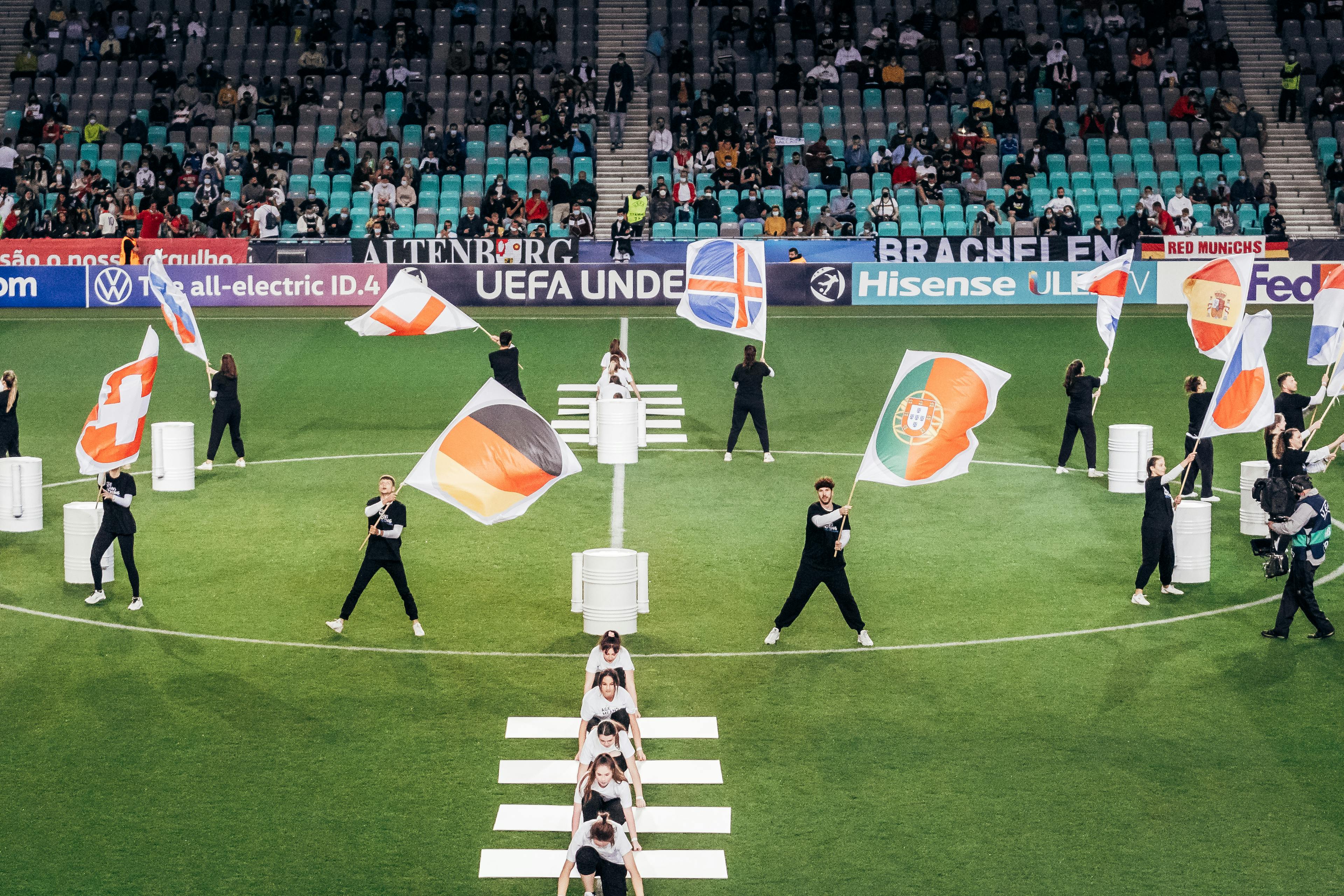UEFA odprtje in zaključek prvenstva do 21 let