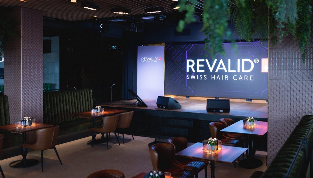 Predstavitev novih izdelkov podjetja Revalid v restavraciji NEBO v Ljubljani. Organizacija dogodka Paideia Events.