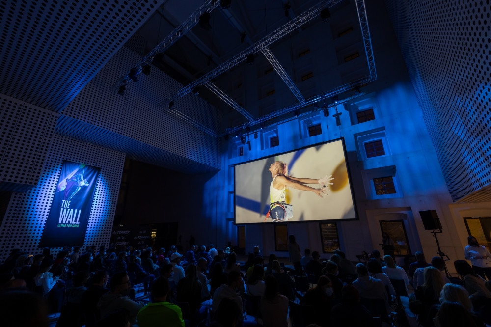 Organizacija predpremiere filma The Wall - Climb for Gold v Cukrarni v Ljubljani. Organizator dogodkov Paideia Events.