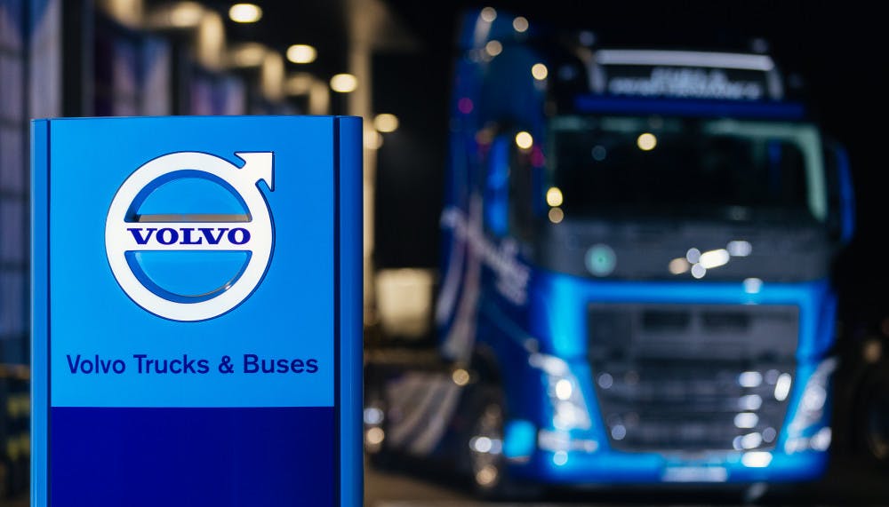 Volvo Slovenija je odprl nove, težko pričakovane prostore Volvo Trucks &amp; Buses centra, ki so  - Paideia-Volvo-center-01