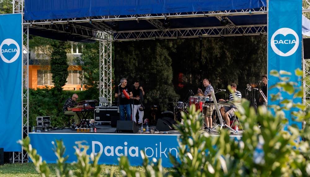 Organizacija prvega Dacia družinskega piknika v regiji v parku Špica. Event agencija Paideia Events.