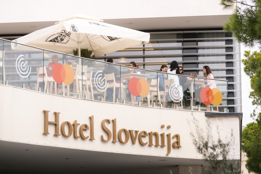 Organizacija 26. mednarodnega festivala kreativnosti Zlati boben v Hotelu Slovenija v Portorožu. Organizacija dogodka Paideia Events.