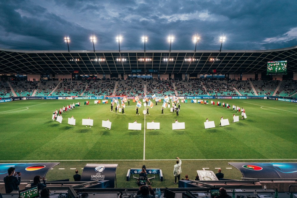 Organizacija slavnostnega odprtja UEFA evropskega nogometnega prvenstva do 21 let, v Mariboru. Organizacija dogodka Paideia Events.